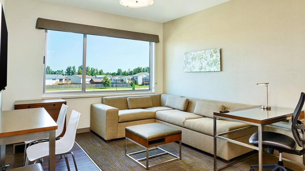 ホテル エレメント ファーゴ West Fargo エクステリア 写真