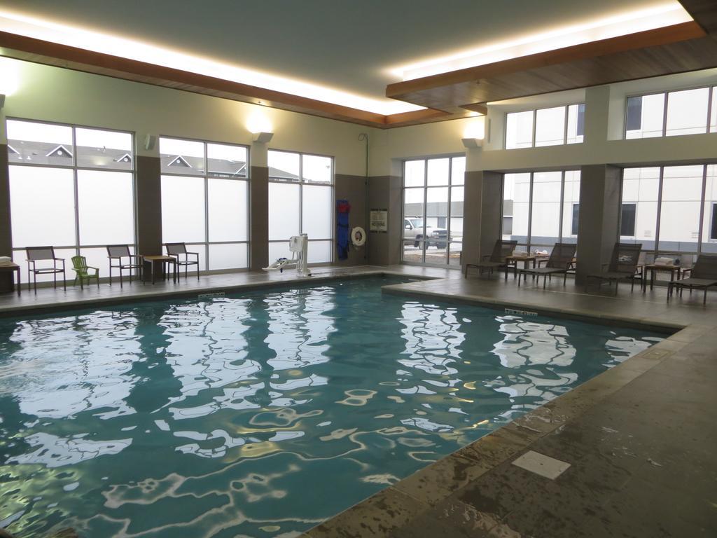ホテル エレメント ファーゴ West Fargo エクステリア 写真